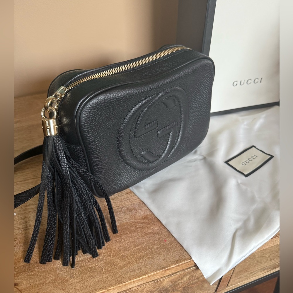 Gucci Black Pebbled Leather Soho Disco Bag with Tassel